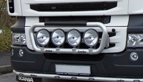 R Serie Type 2 V8 Eurobar Aluminium (hoge bumper)