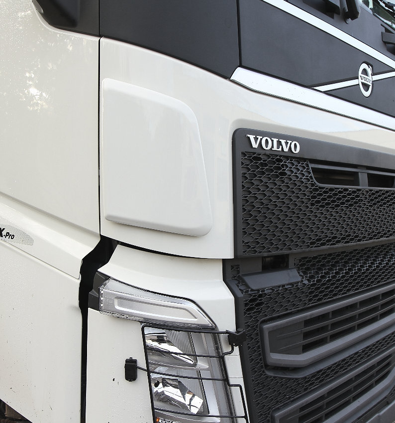 Dirt deflectors Volvo FH4B/5