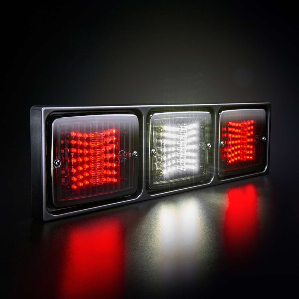 IZELED Frame 3 x Square