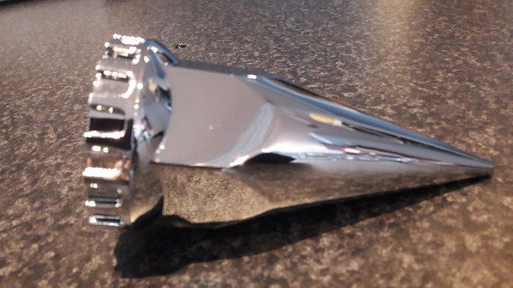 WIelmoerdop Pin | Ø33mm - 11cm Lang