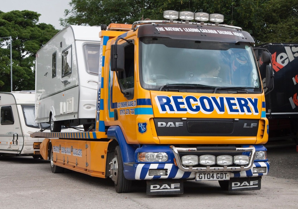 (ALU) (DHA09) HiBar voor Daf LF met zonneklep