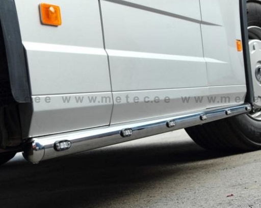 [84862349] Metec Sidebars for Renault T & Volvo FH4/4B & Aero | WB 3400mm | 6 Amber LEDs